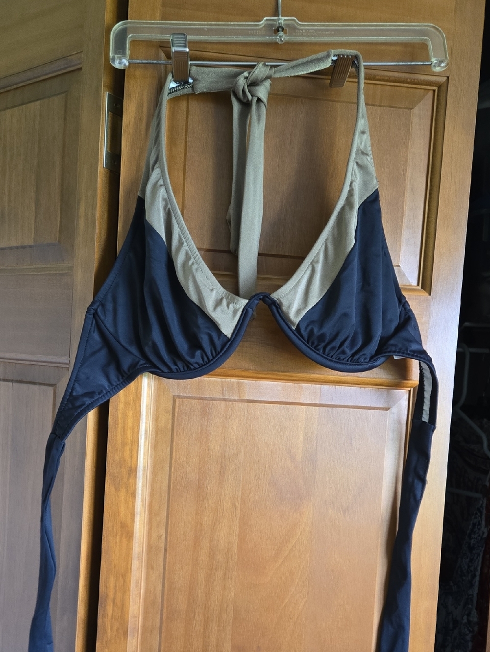 VENUS Two-Tone Halter Underwire Bikini Top - Black & Tan